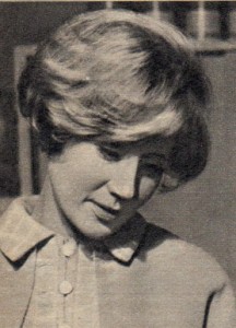 Antje Hagen als Junglehrerin